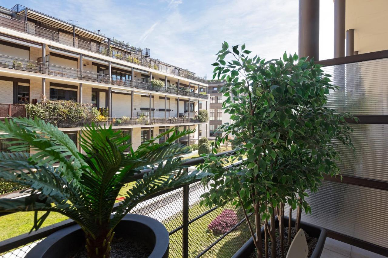 Appartement Elegant Loft With Balcony! *